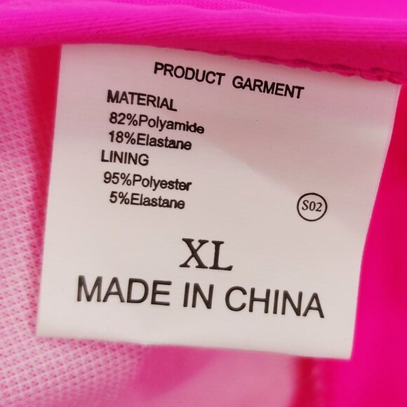 Hot Pink Two-Piece Activewear Set With Ruched Skirt & Padded Top Size XL - Picture 2 of 5